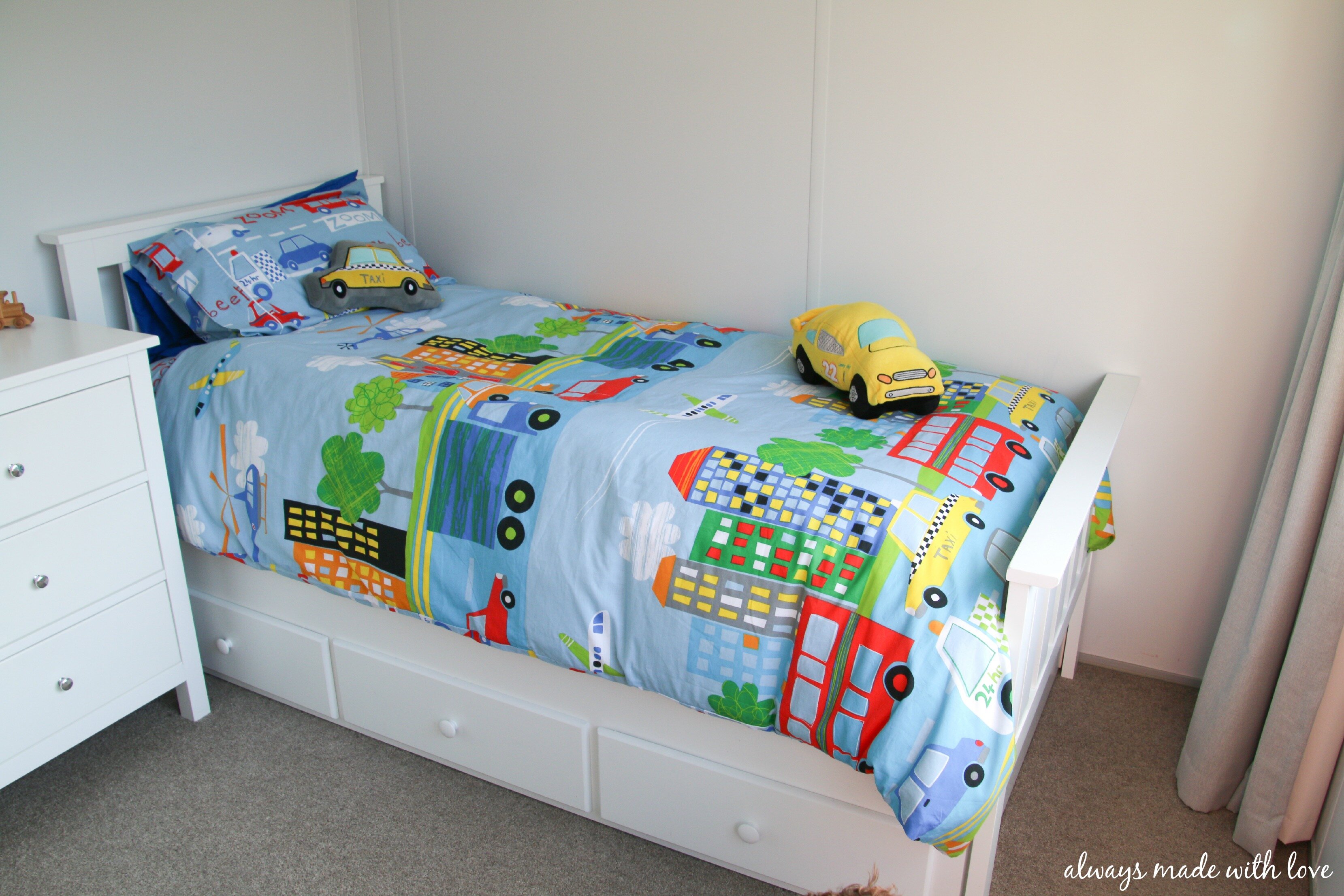 boys transport bedroom